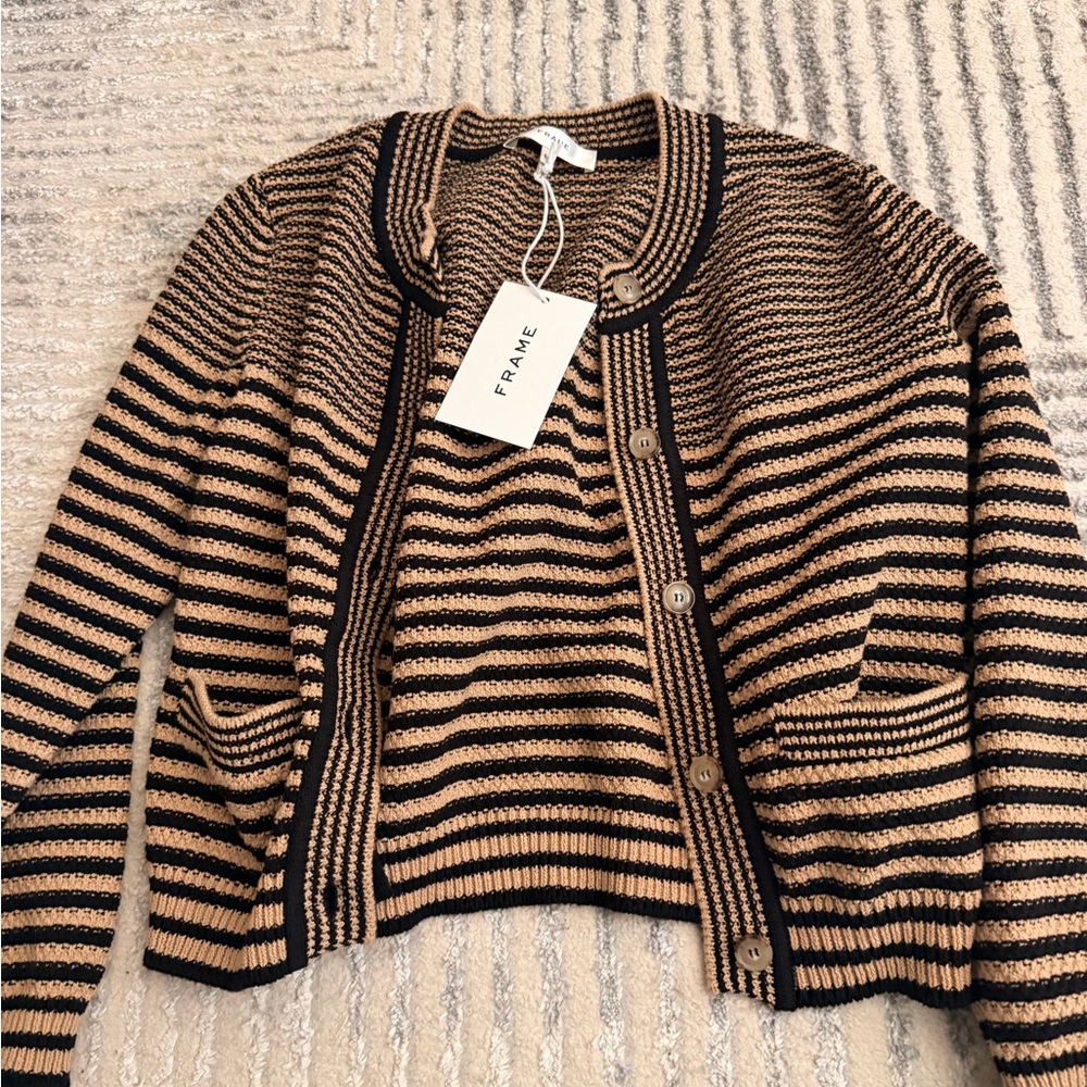 Frame cardigan